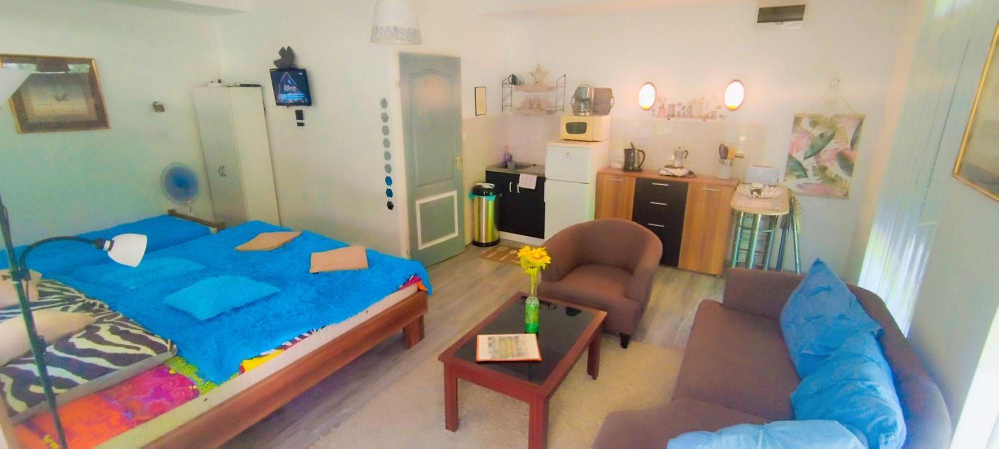 Rakoczi Guesthouse Мишкольц Экстерьер фото