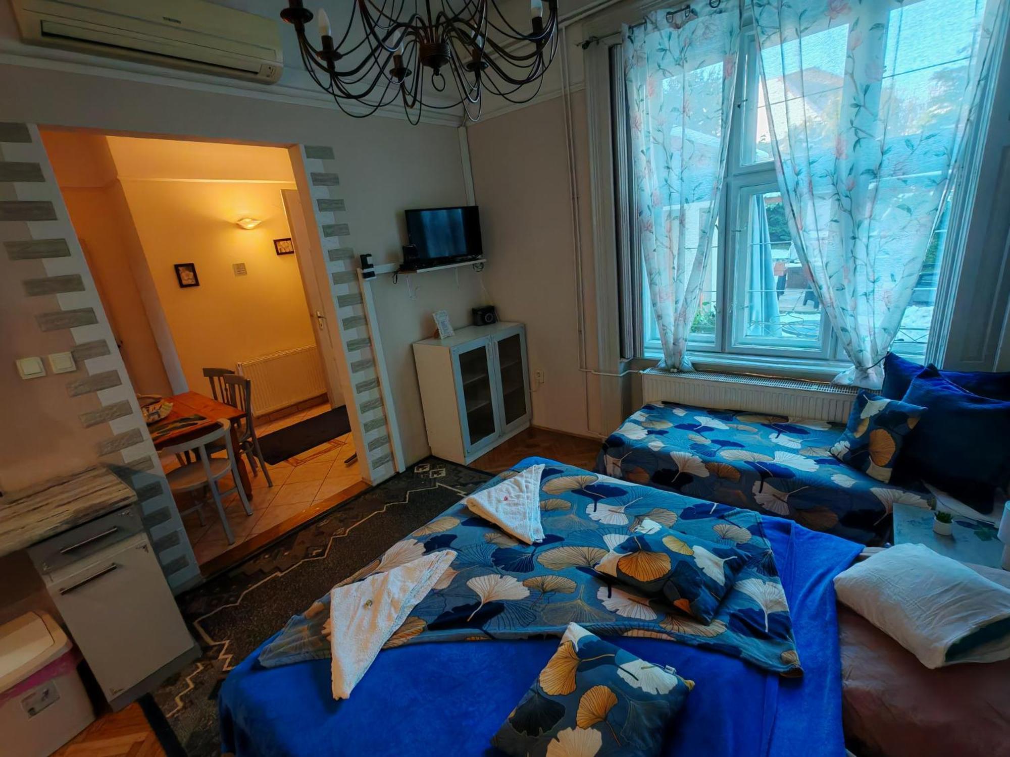 Rakoczi Guesthouse Мишкольц Экстерьер фото