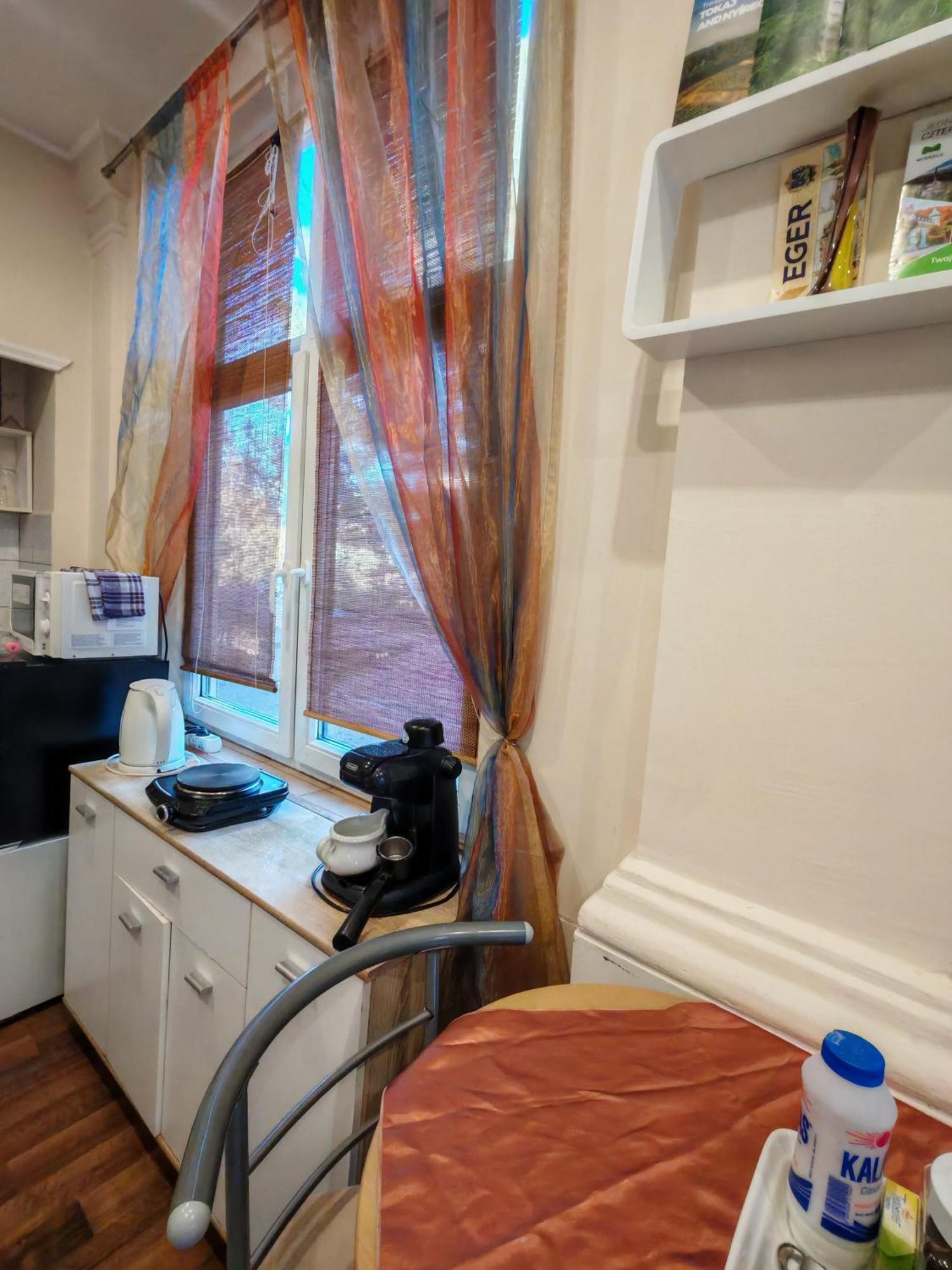 Rakoczi Guesthouse Мишкольц Экстерьер фото